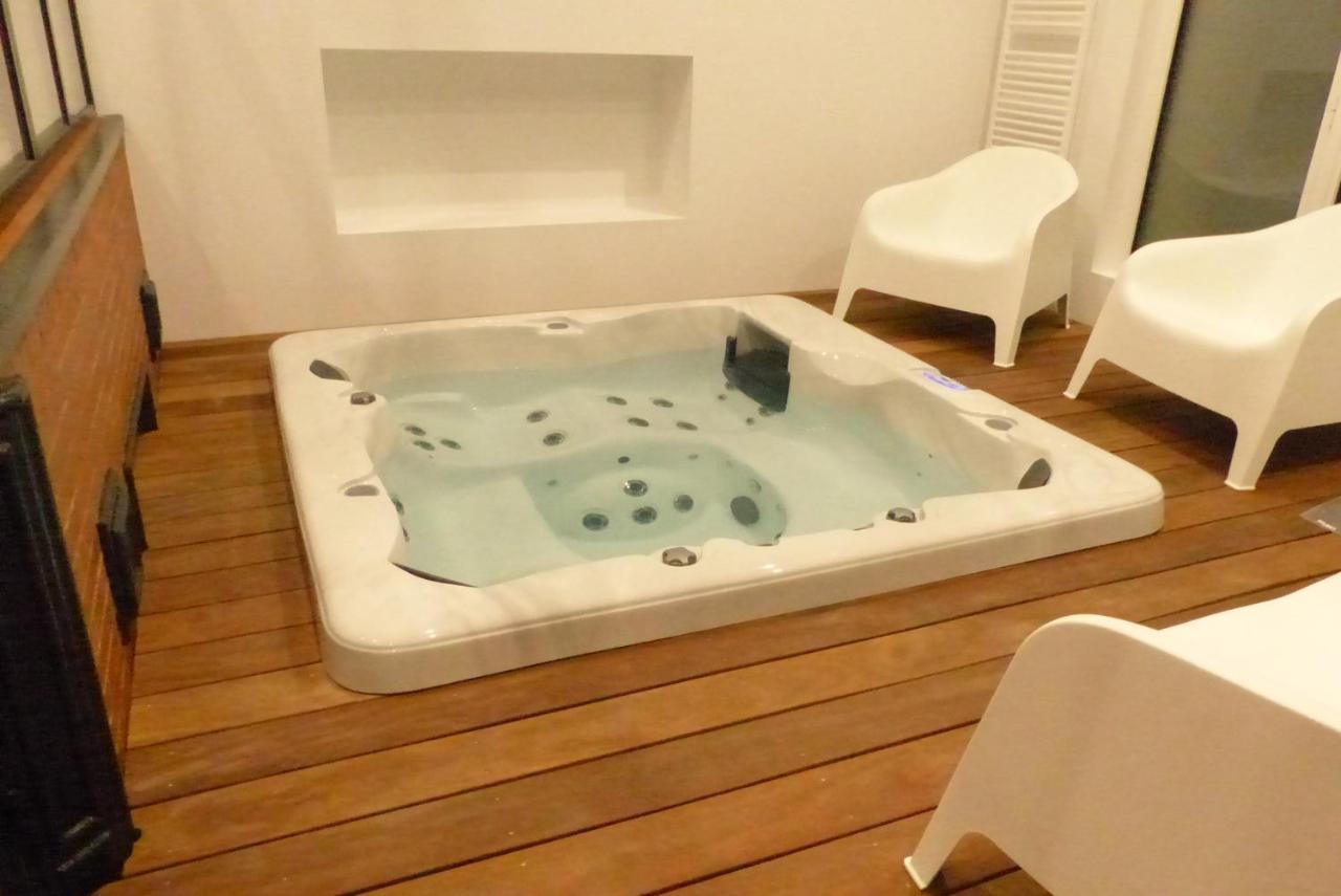 Bed and Breakfast L'Alambic De L'Estuaire Saint-Fort-sur-Gironde Zewnętrze zdjęcie