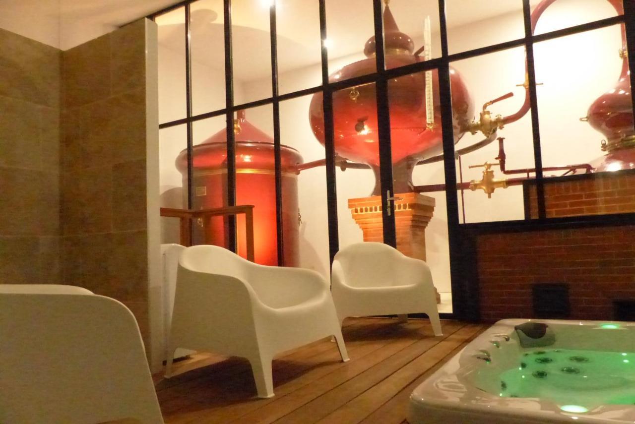 Bed and Breakfast L'Alambic De L'Estuaire Saint-Fort-sur-Gironde Zewnętrze zdjęcie